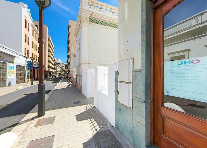 & Balcony 3c - Arrecife, Lanzarote - Free Parking Apartamento